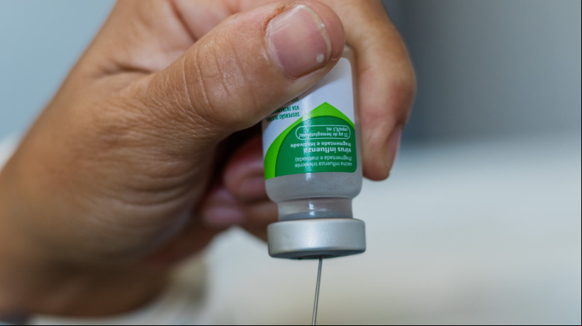 Vacinação adulto e infantil contra Covid-19 e Influenza





 