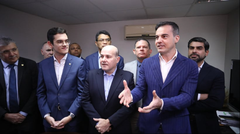 Wagner diz que Camilo buscou apoio do União em troca de vaga no Senado: "Desespero"